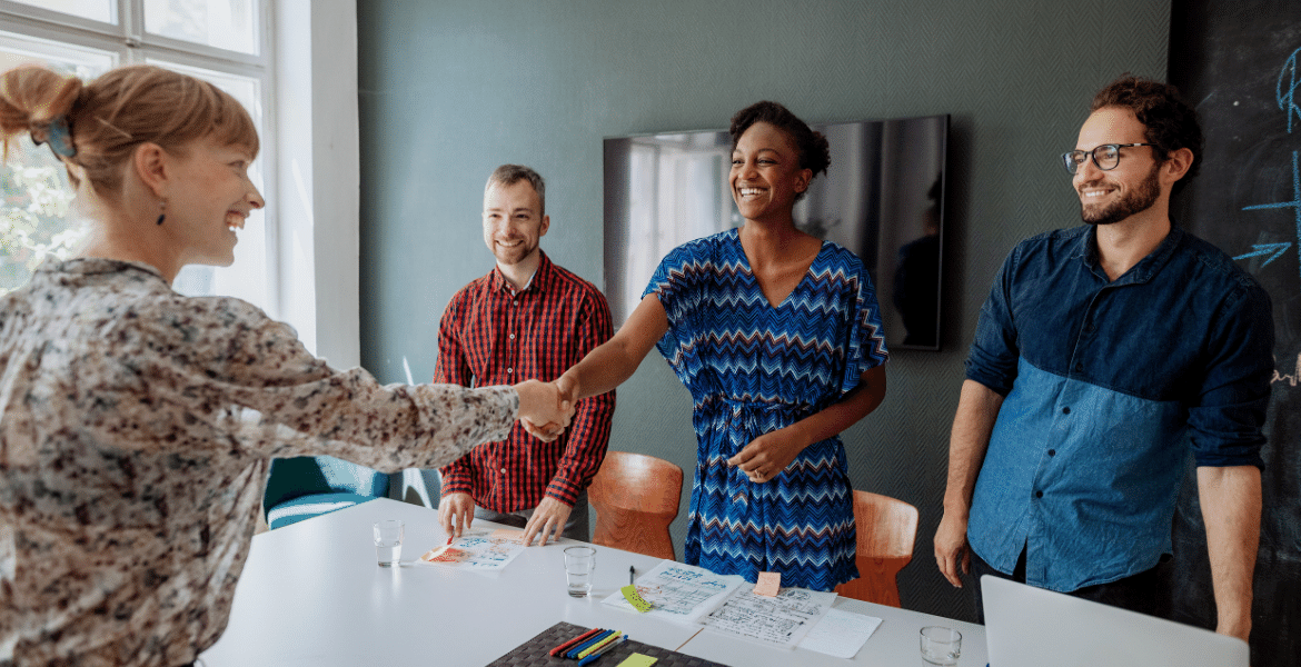 Protokol, Görgü ve Nezaket Kuralları Eğitimi   [50 AP / 30 CP / 100 PP]